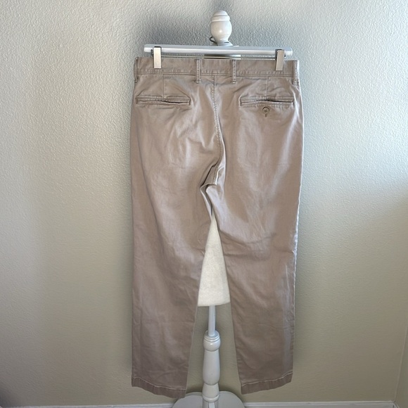 J.Crew - 770™ Straight-fit stretch chino pant - Picture 5 of 10